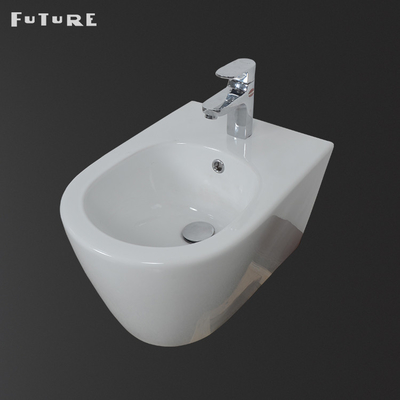 Modern Badkamersbidet de Dubbele Gelijke Weerstand van de de Marktcorrosie van 3L/van 6L het UK